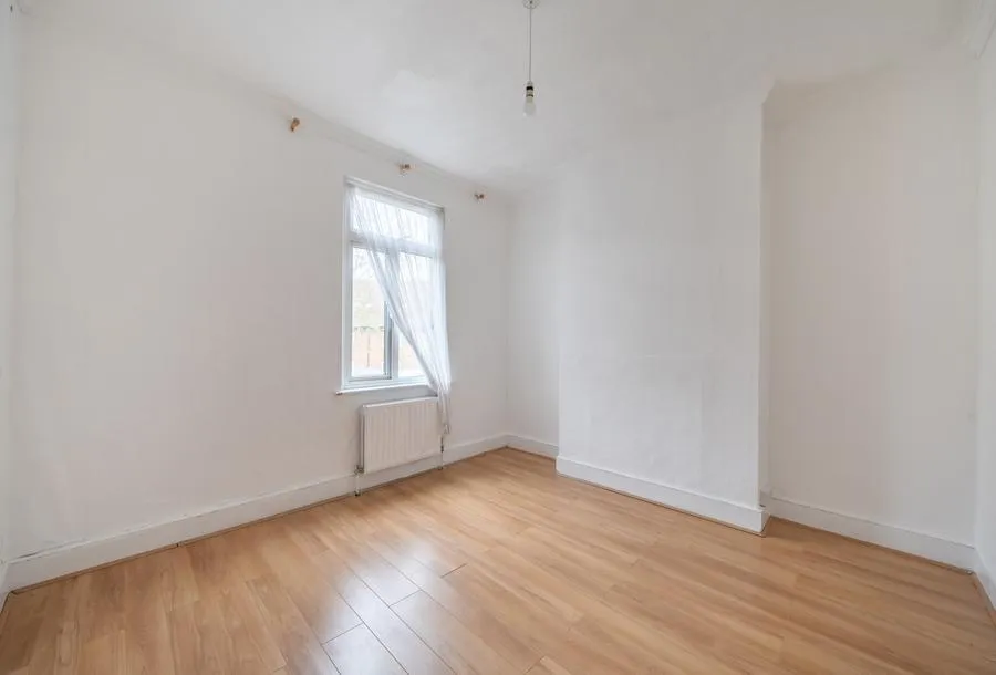 Whitford Gardens, Mitcham, CR4, photo 5