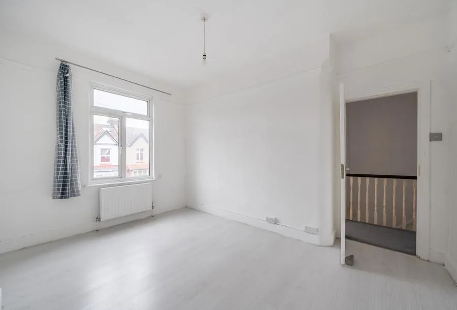 Whitford Gardens, Mitcham, CR4, photo 14