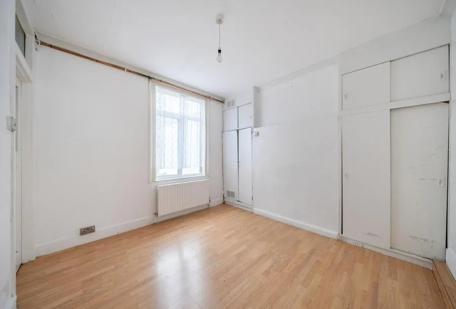 Whitford Gardens, Mitcham, CR4, photo 6