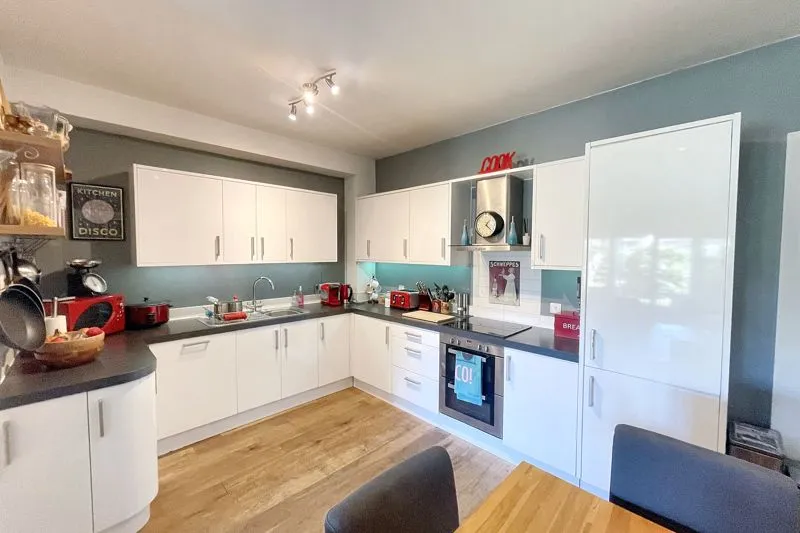 Bevendean Road, Brighton BN2 4FN, photo 6