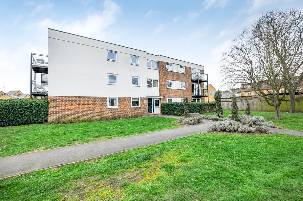 Wallace Close, Uxbridge, photo 19