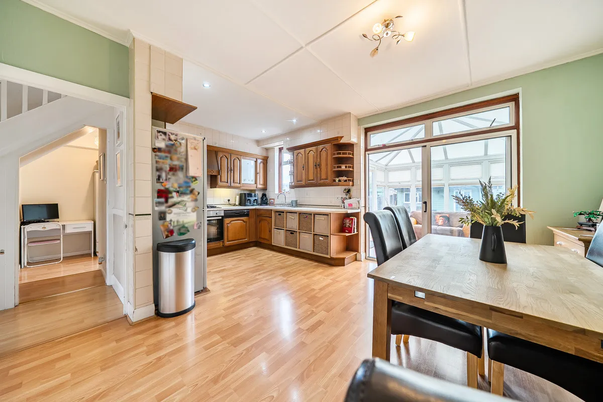 Bexleyheath, DA7 4TU, photo 14