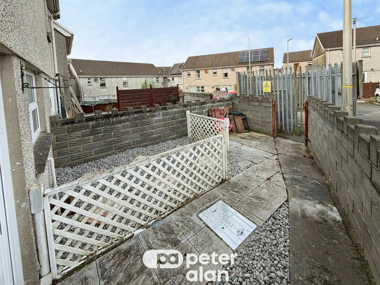 Cwrt Elusendy LLANELLI, SA15, photo 13