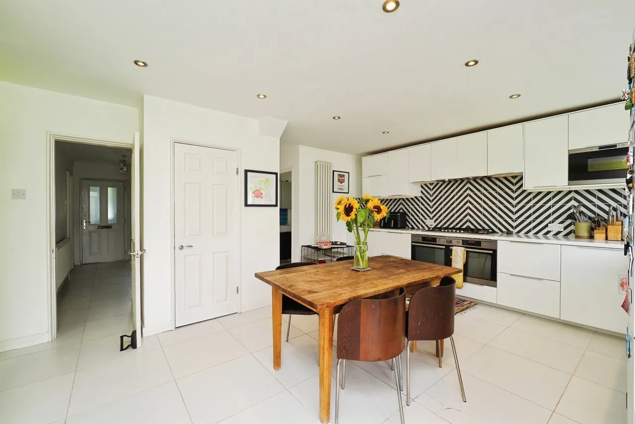 Crowborough Avenue, Wollaton, Nottingham, NG8, photo 5