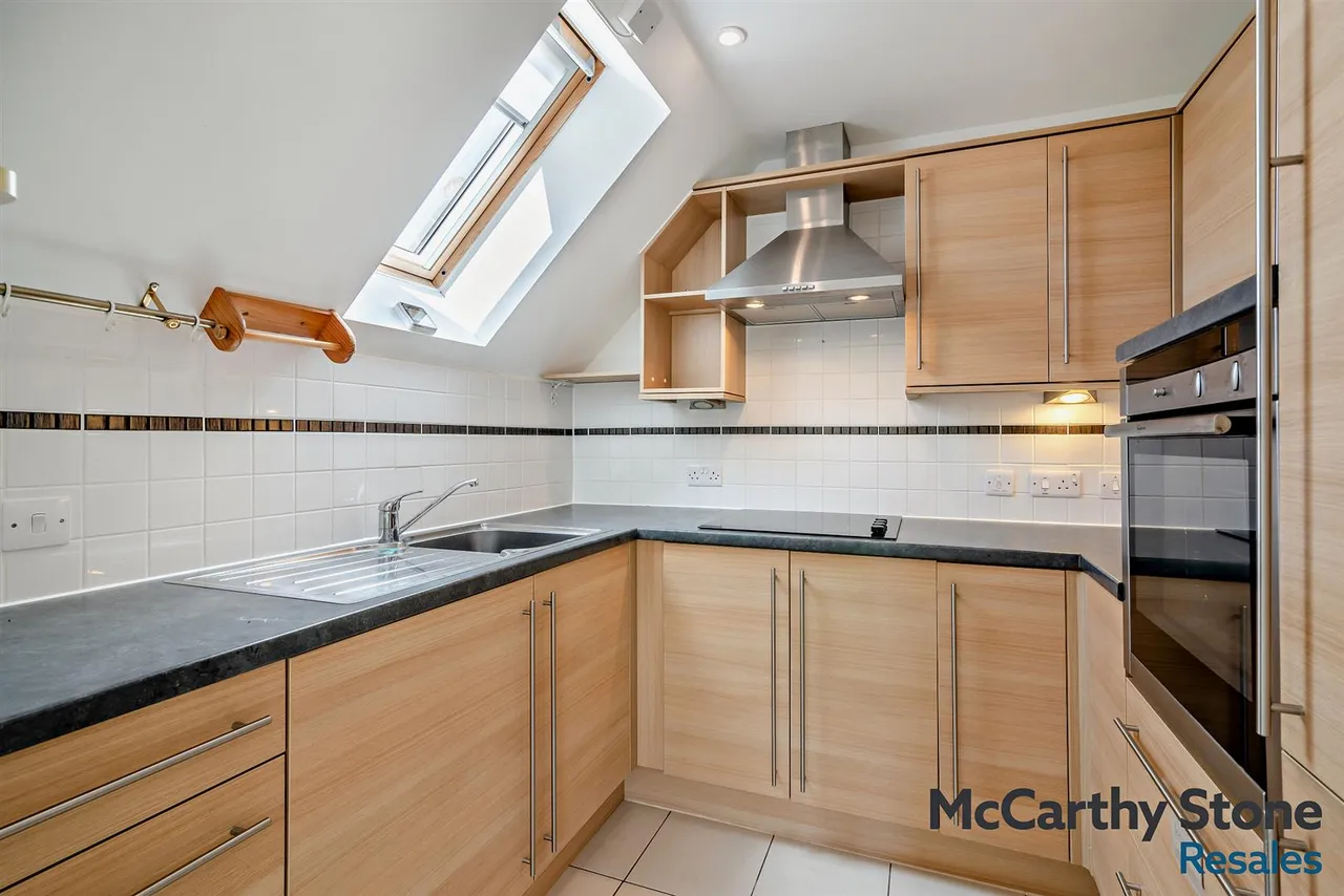 Crowborough Hill, Crowborough, TN6, photo 20