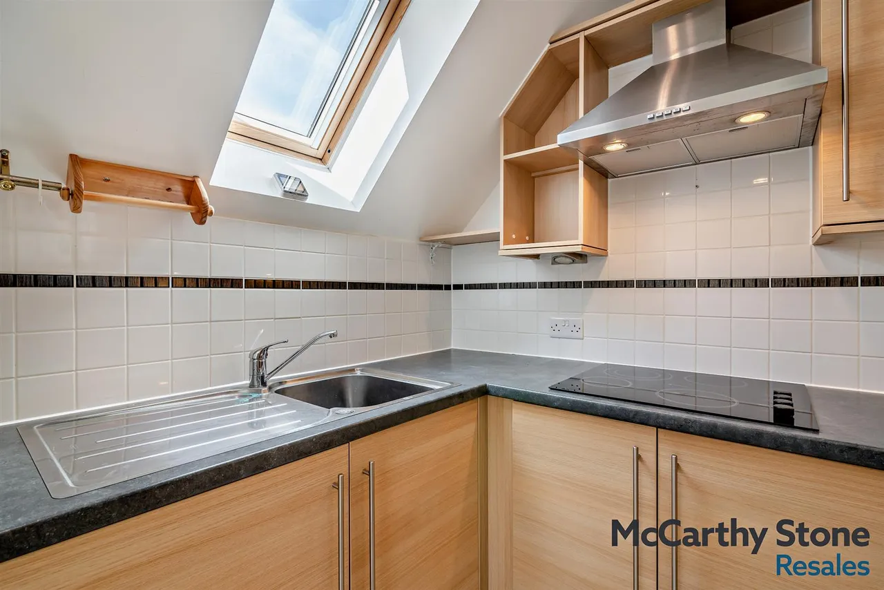 Crowborough Hill, Crowborough, TN6, photo 21