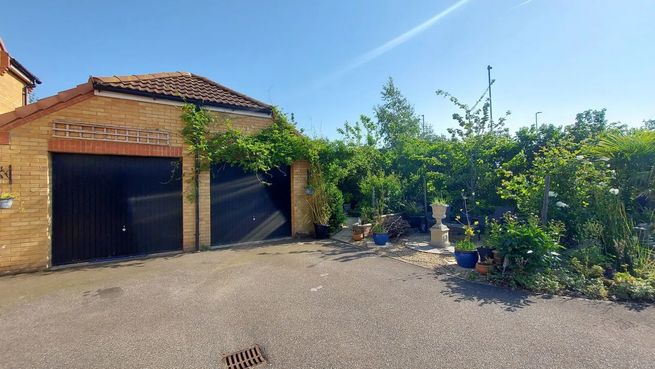 Nene Close, BOURNE, PE10, photo 44