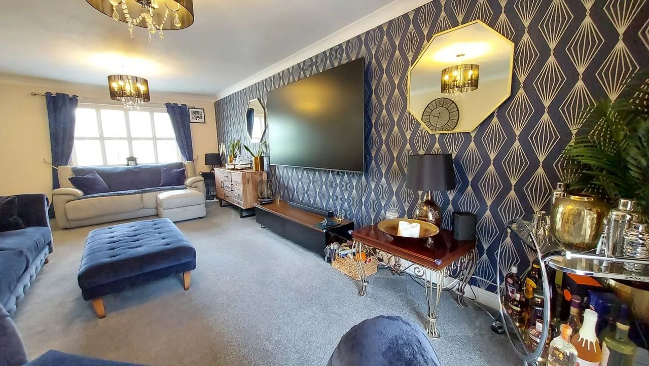 Nene Close, BOURNE, PE10, photo 14