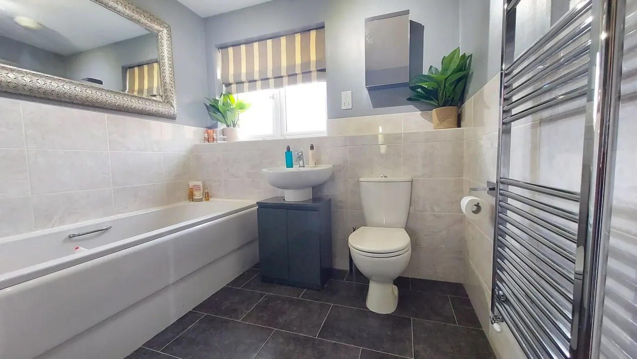 Nene Close, BOURNE, PE10, photo 26