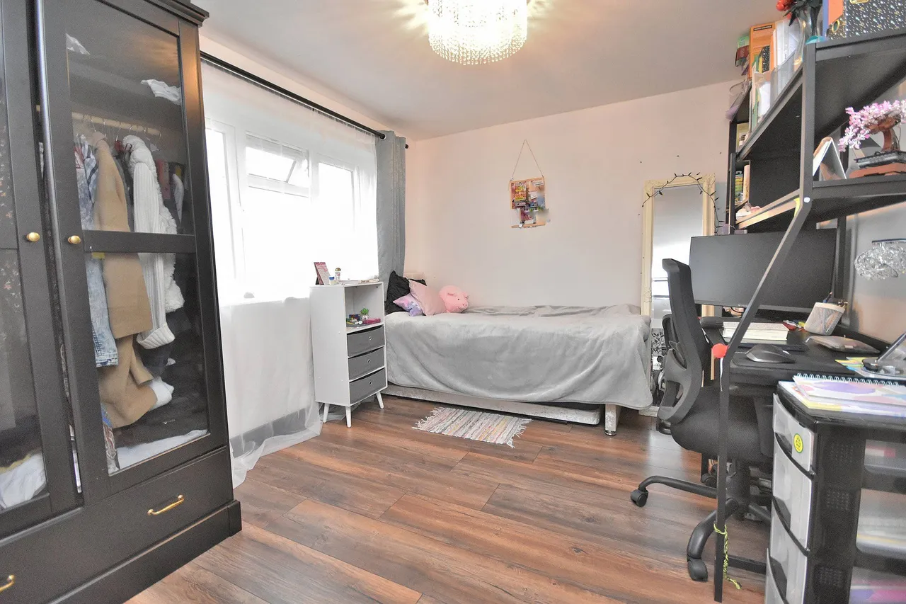 Woburn Court, Rushden, Northamptonshire, NN10 9HL, photo 10