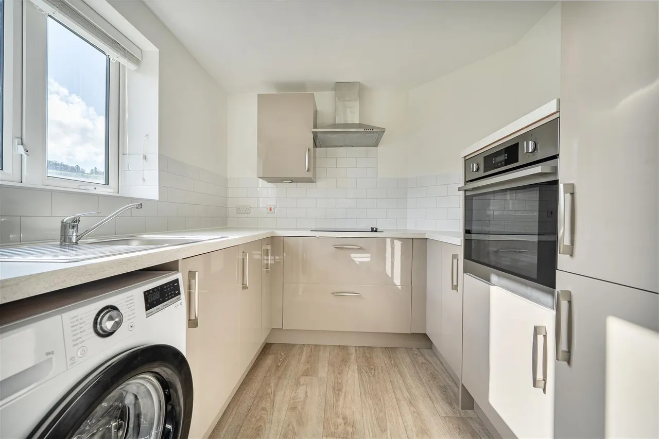 Dockray Hall Road, Kendal, LA9, photo 5