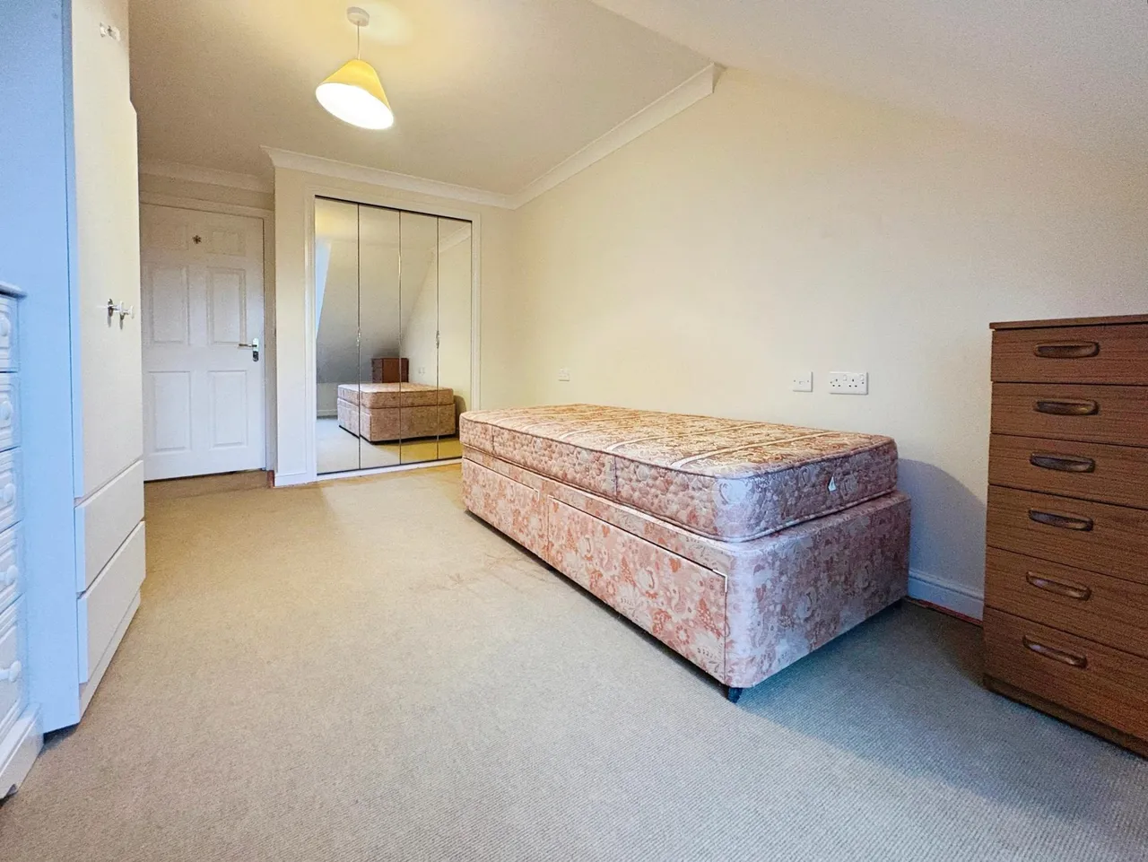 Browning Court Fenham Court, NE4, photo 8
