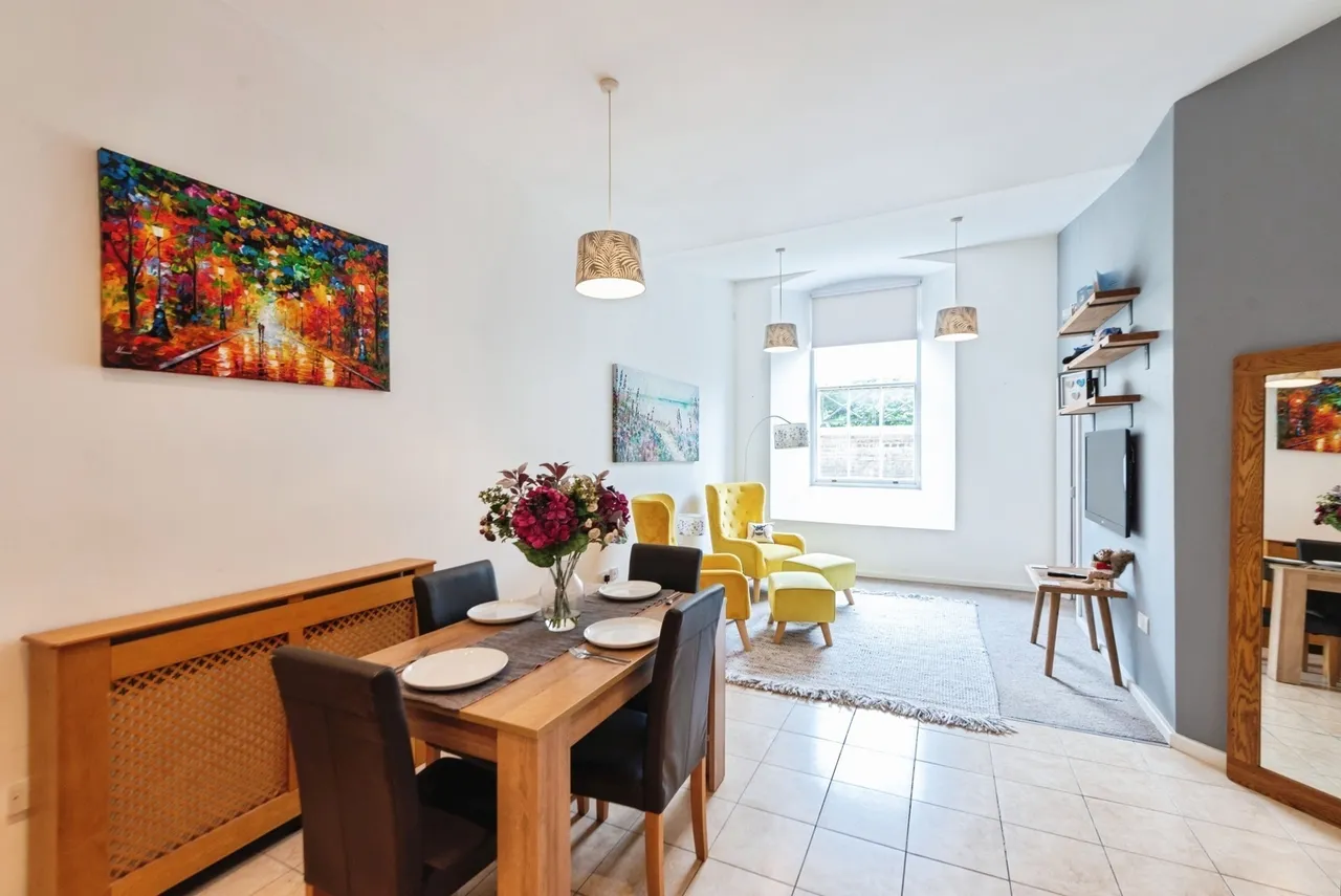 St. Georges Walk, Gosport, PO12, photo 10