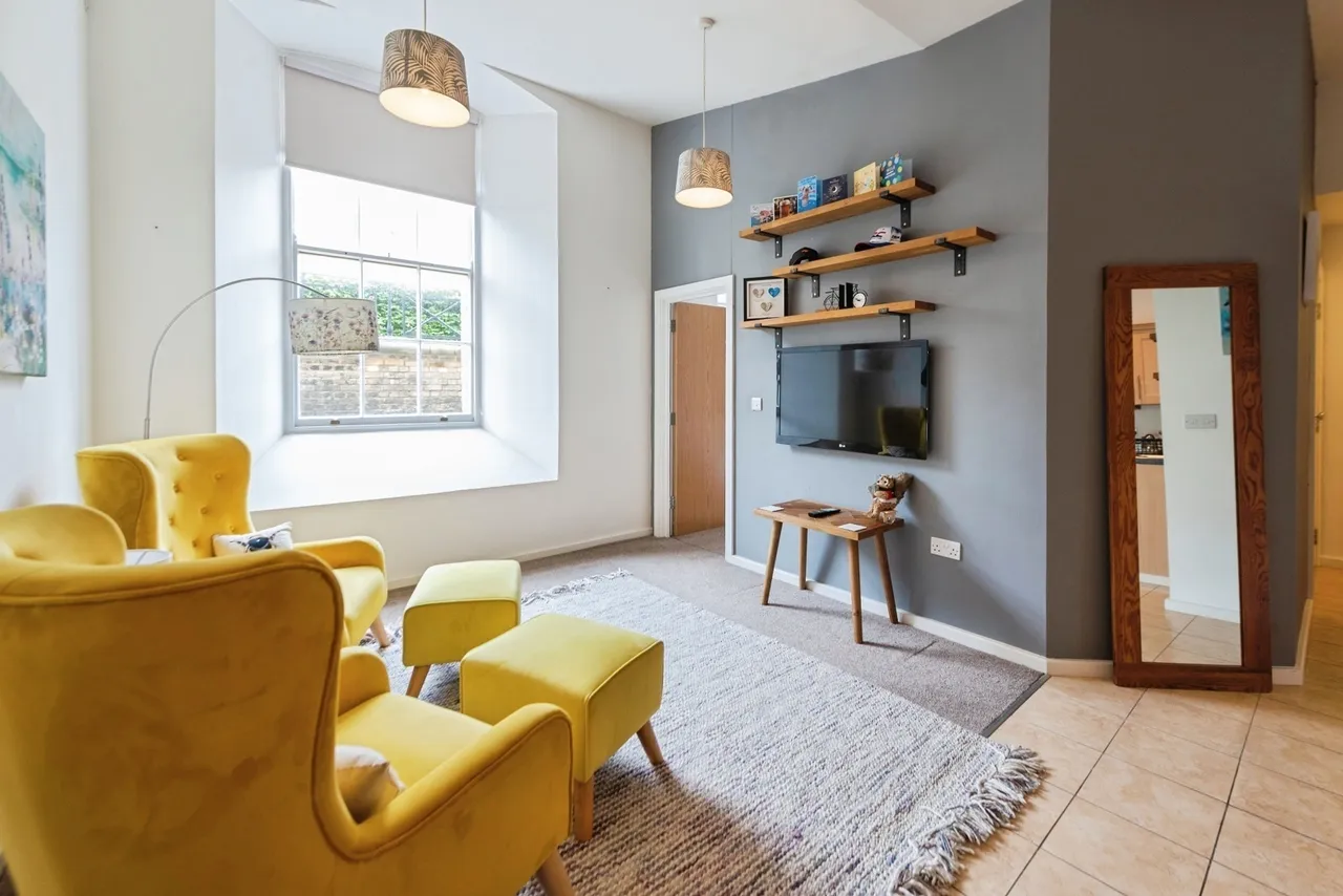 St. Georges Walk, Gosport, PO12, photo 6