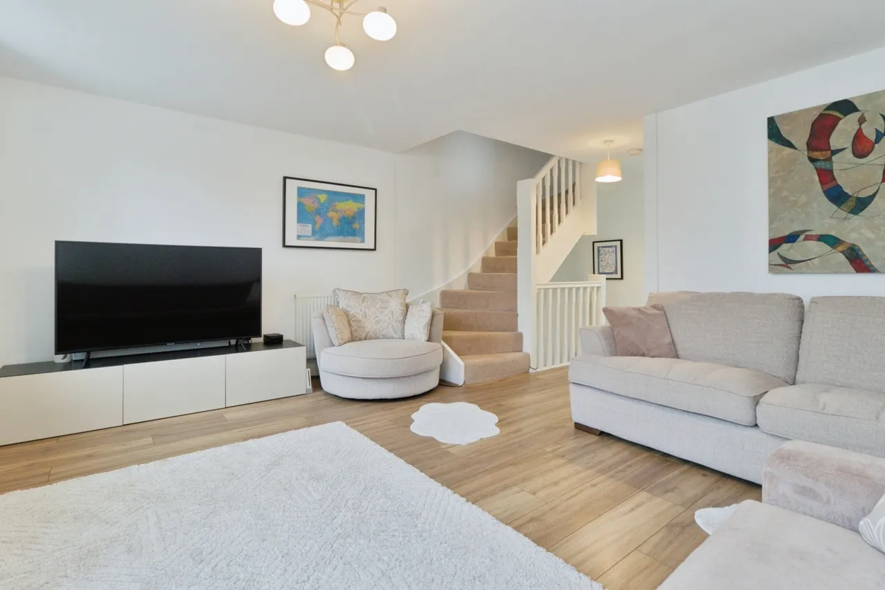 Alcock Crescent, Crayford, DA1, photo 5