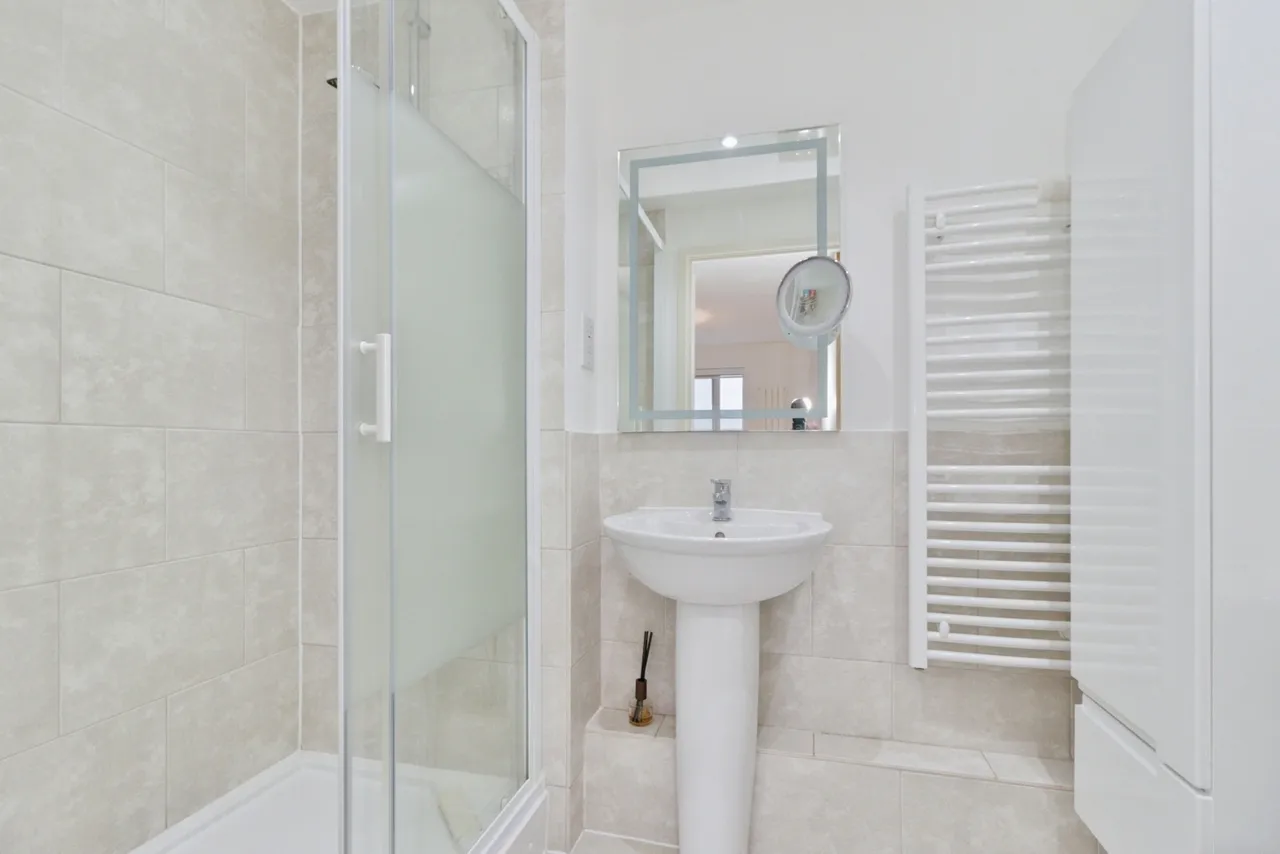 Alcock Crescent, Crayford, DA1, photo 12