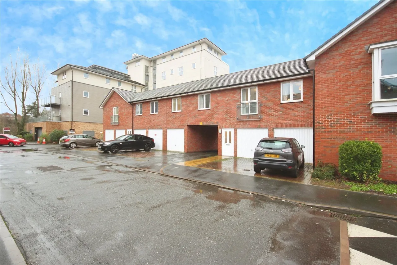 Kingfisher Close, Warwick, CV34, photo 6
