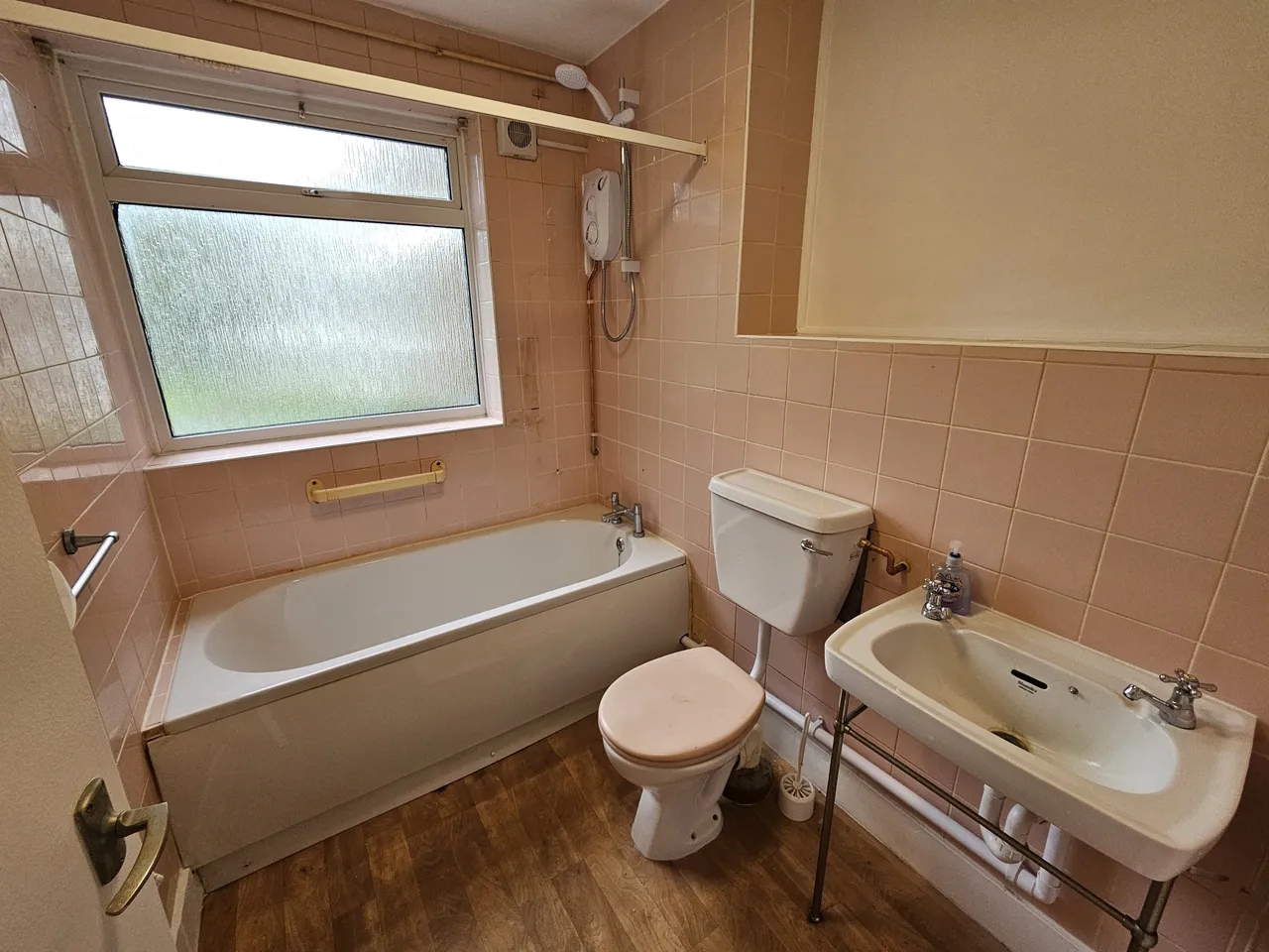 Pine Lodge, Maidstone, photo 7