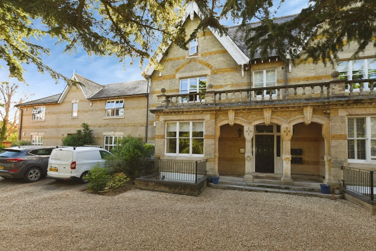 2 bed flat for sale, New London Road, Chelmsford, CM2