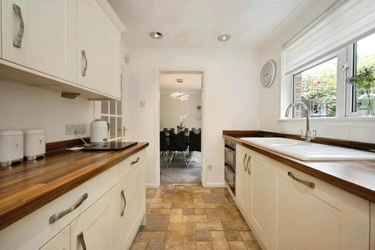 Robin Hill, Bedford, MK41, photo 4