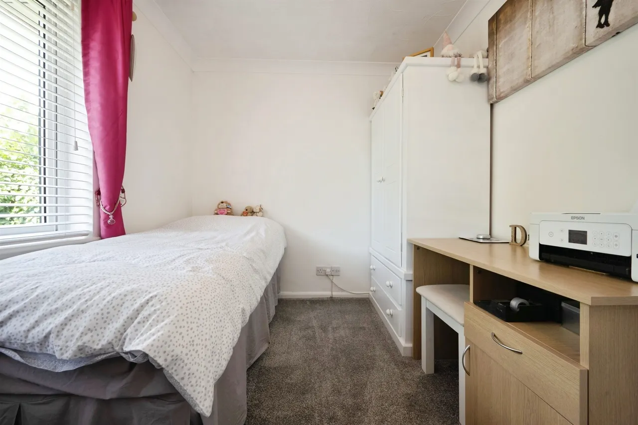 Robin Hill, Bedford, MK41, photo 8