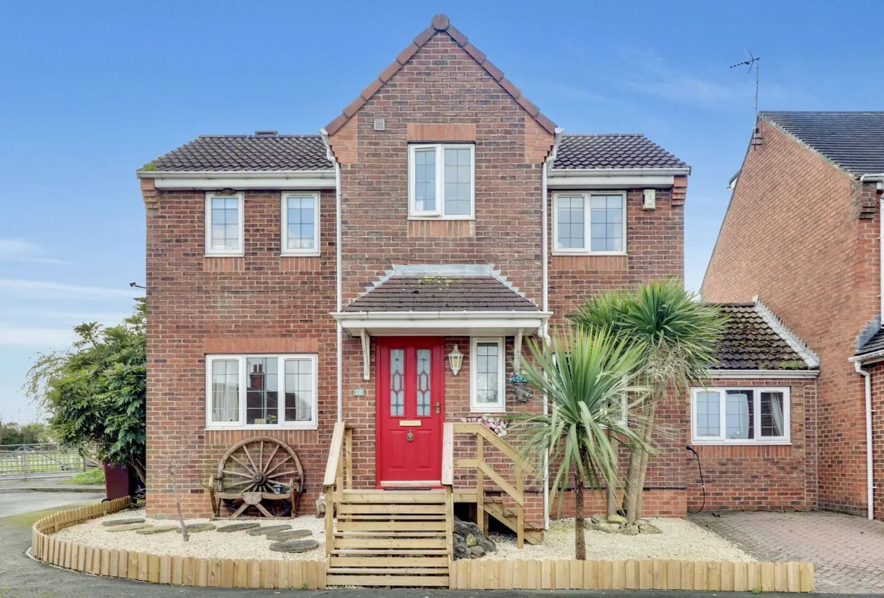 Hall Farm Park, Micklefield, LS25, photo 27