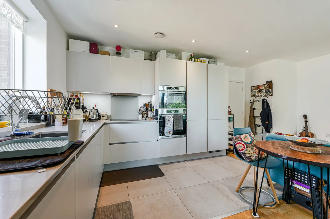 Flat 205, Skelton Lodge, London, photo 10