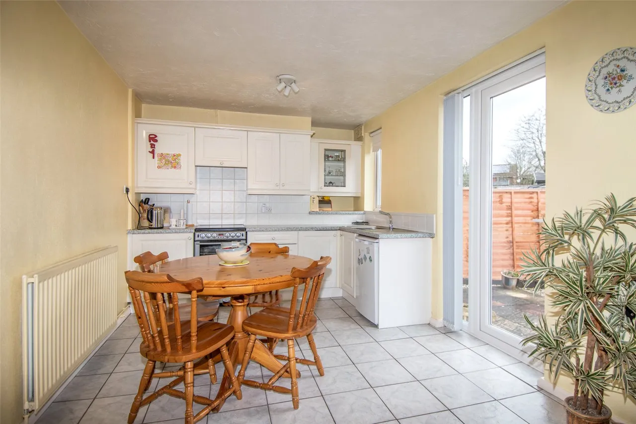 Burcot Avenue, Bromsgrove, Worcestershire, B60 1AG, photo 4