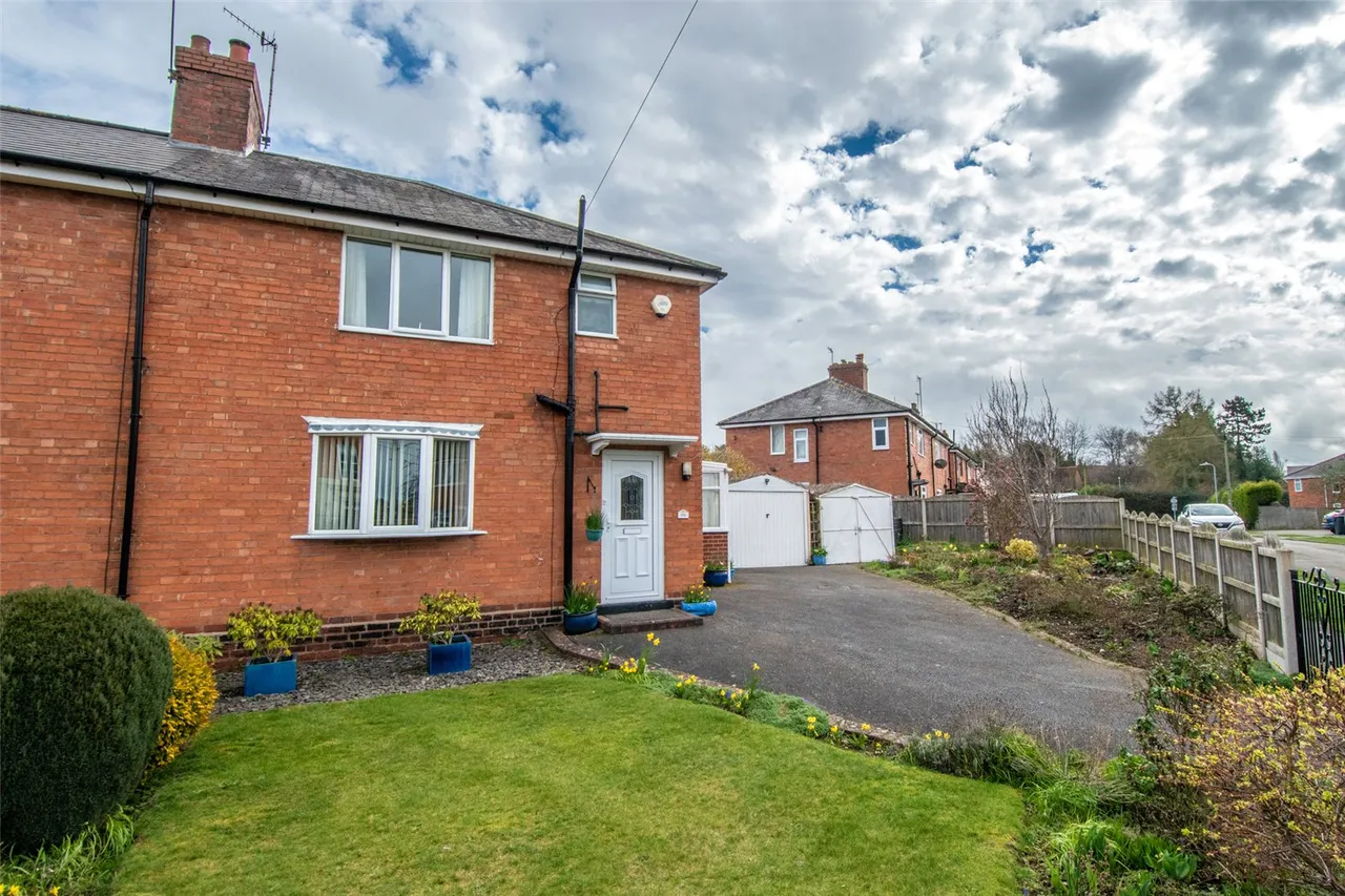 3 bed house for sale — Burcot Avenue, Bromsgrove, Worcestershire, B60 1AG