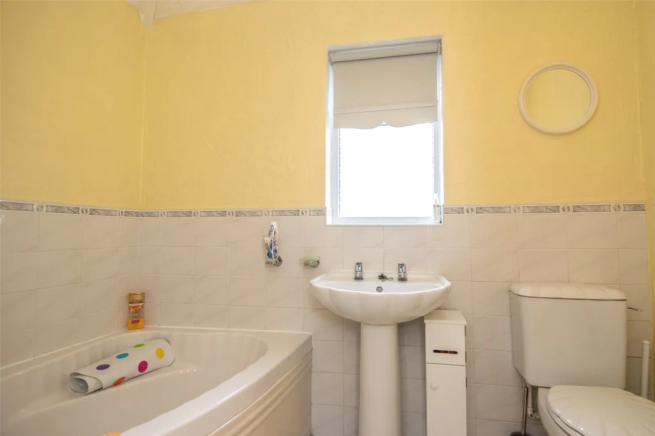 Burcot Avenue, Bromsgrove, Worcestershire, B60 1AG, photo 15