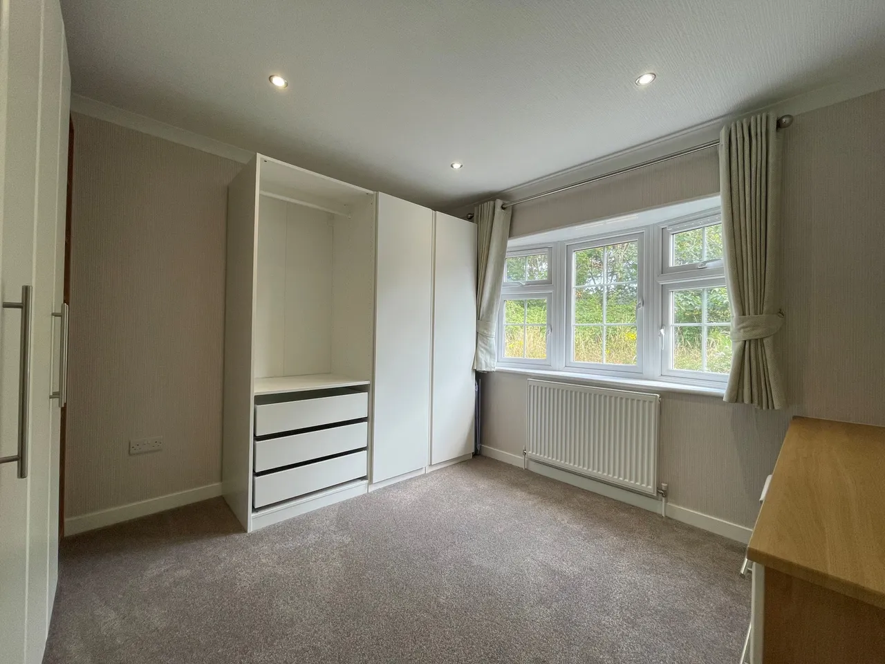 South Coast Road, Peacehaven, BN10, photo 9
