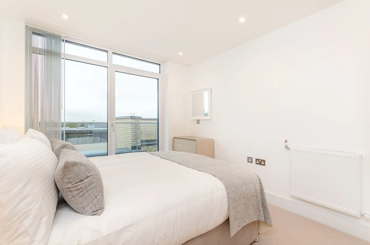 Apartment 51, 1 Grove Place, London, photo 6