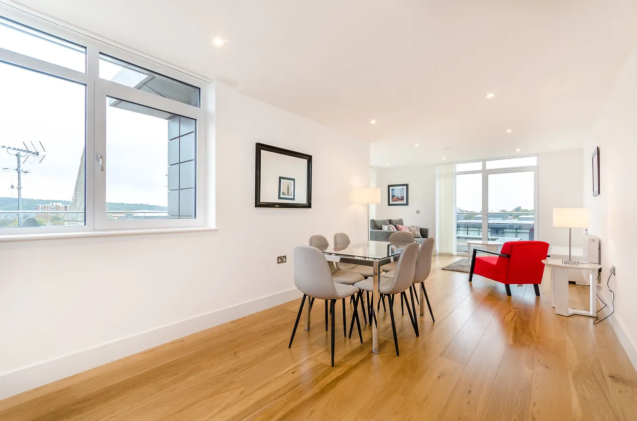 Apartment 51, 1 Grove Place, London, photo 9