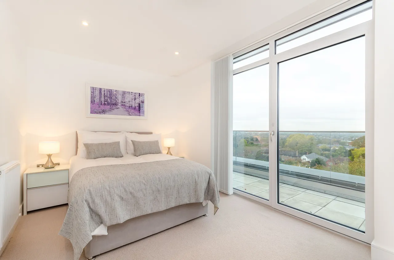 Apartment 51, 1 Grove Place, London, photo 4