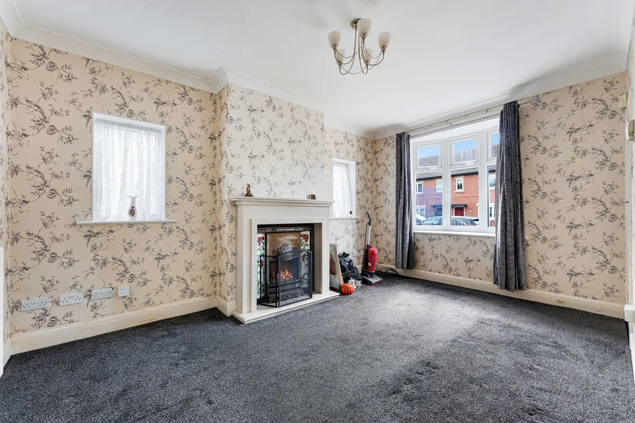 Page Lane, Widnes, Widnes, WA8 0AB, photo 4