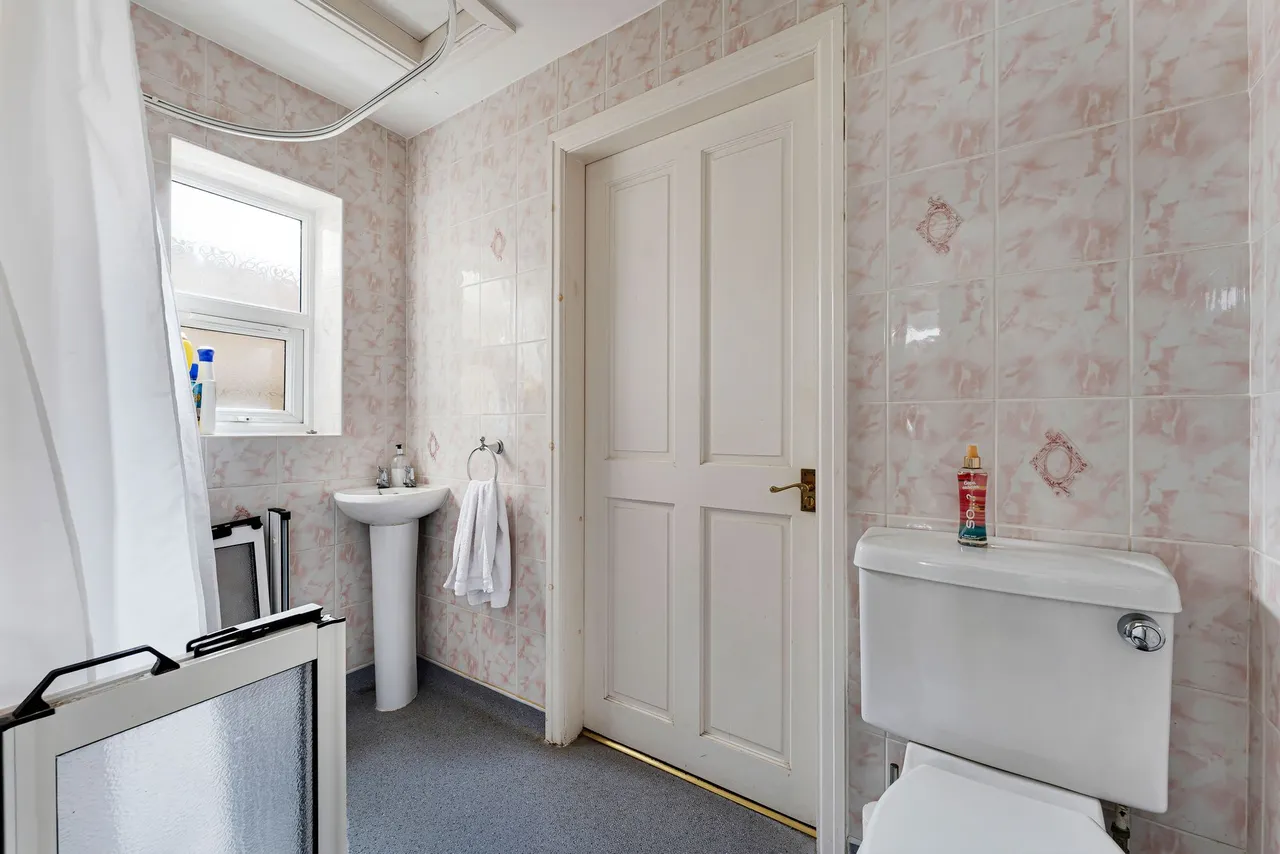 Page Lane, Widnes, Widnes, WA8 0AB, photo 8