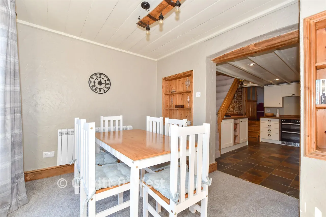 Lower Street, Pulborough, RH20, photo 4