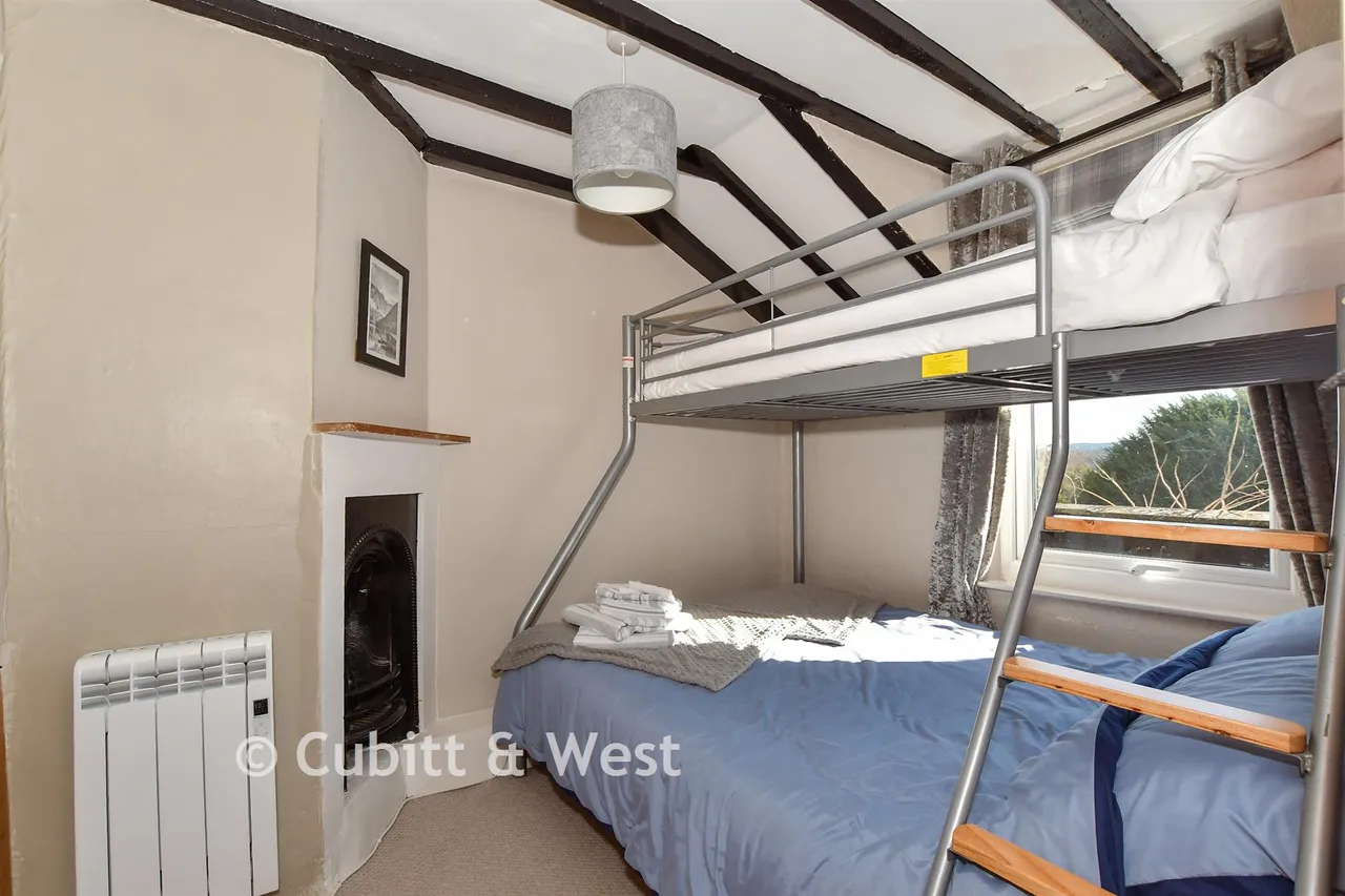 Lower Street, Pulborough, RH20, photo 7
