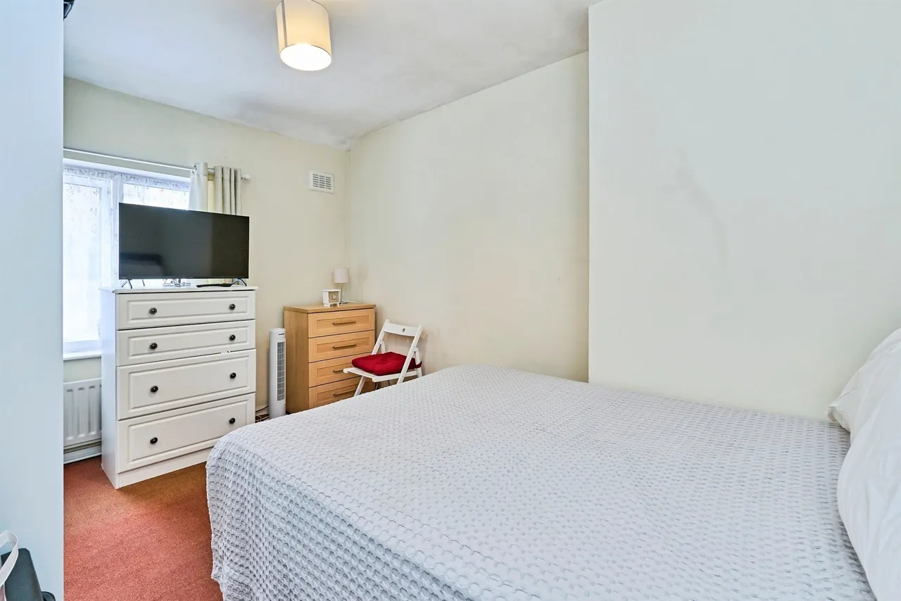 Dial Lane, West Bromwich, B70, photo 13