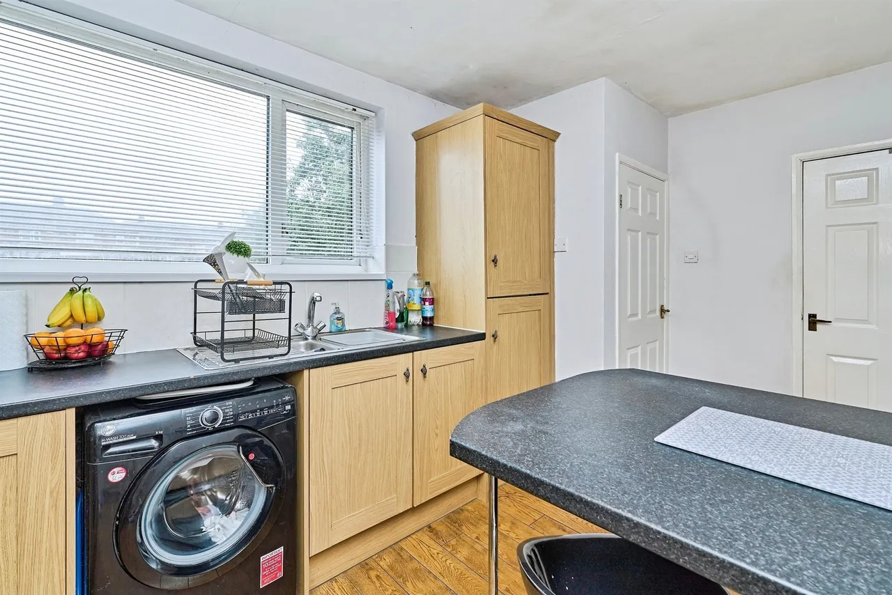 Dial Lane, West Bromwich, B70, photo 6