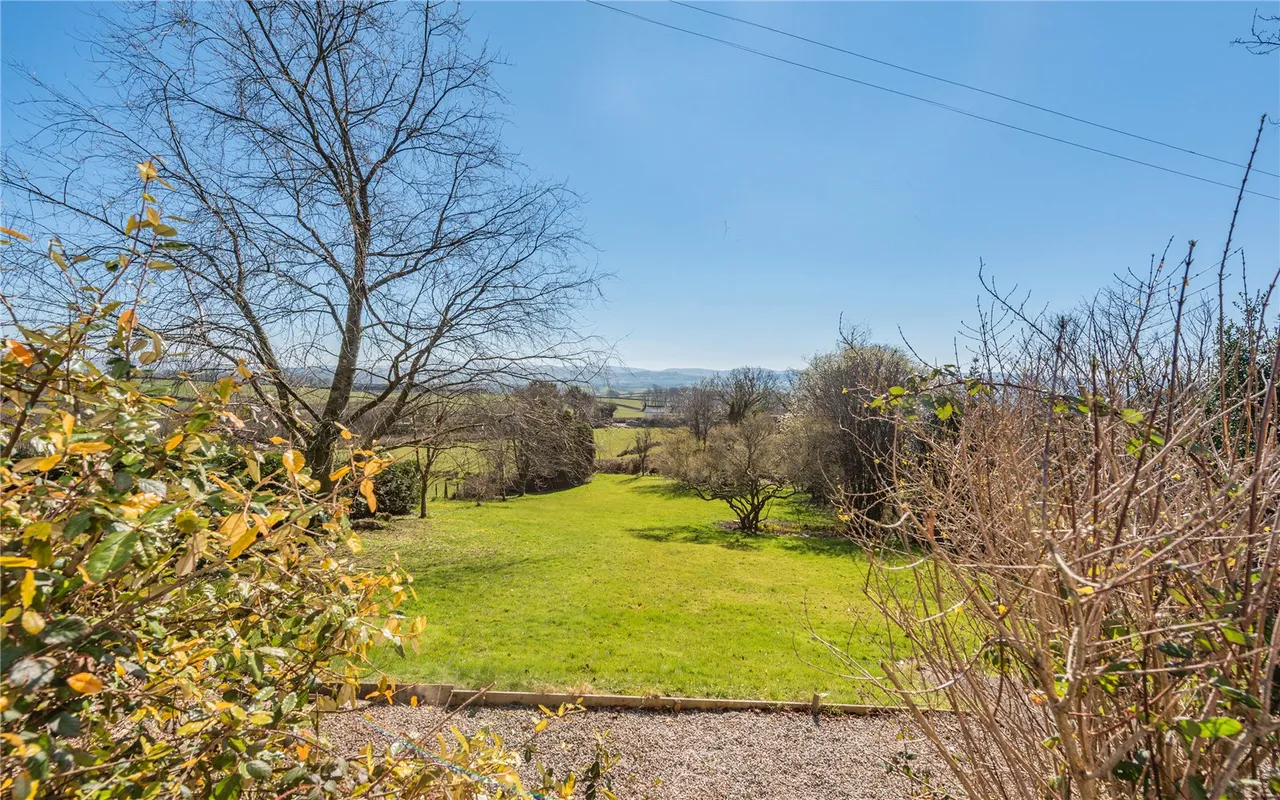 Y Wern, Llansadwrn, photo 35