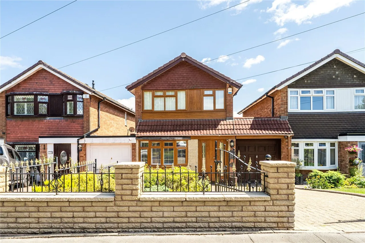 3 bed house for sale, Whitehorse Road, Walsall, WS8