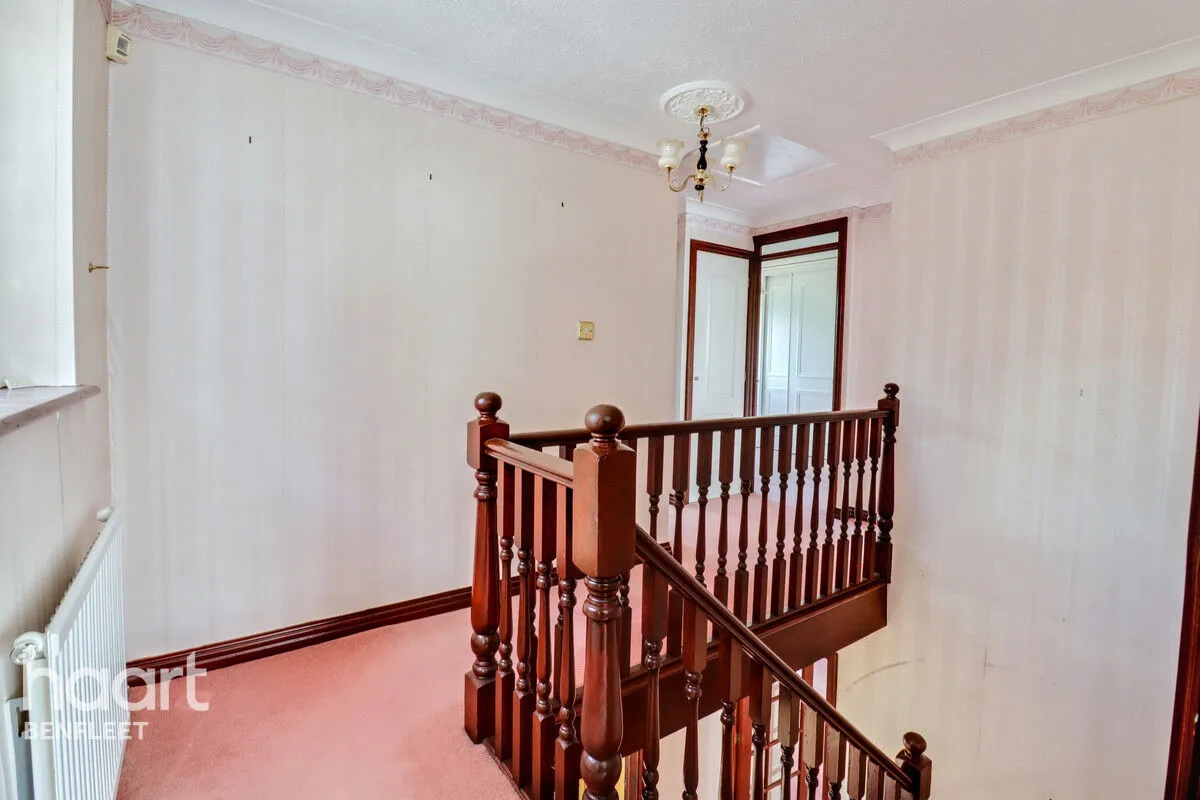 Summerwood Close, Benfleet, SS7, photo 10