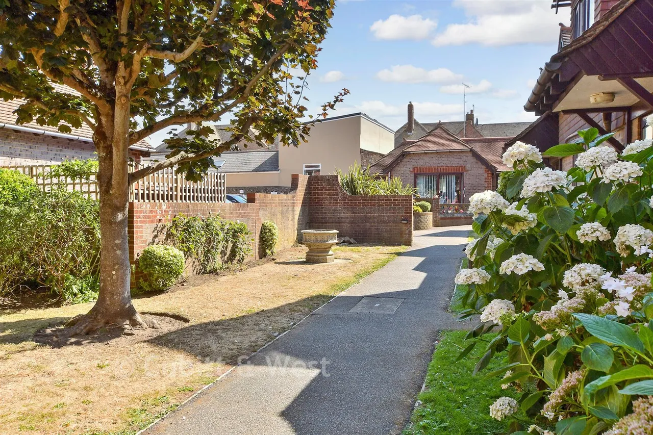 Croft Lane, Seaford, BN25, photo 13