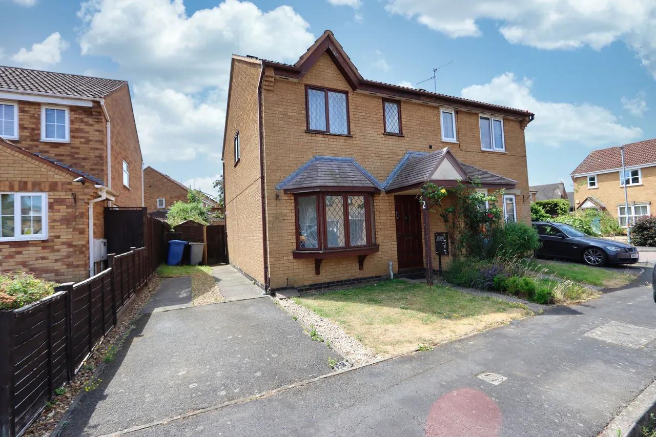 3 bed house for sale — Viking Close, Kettering, NN16