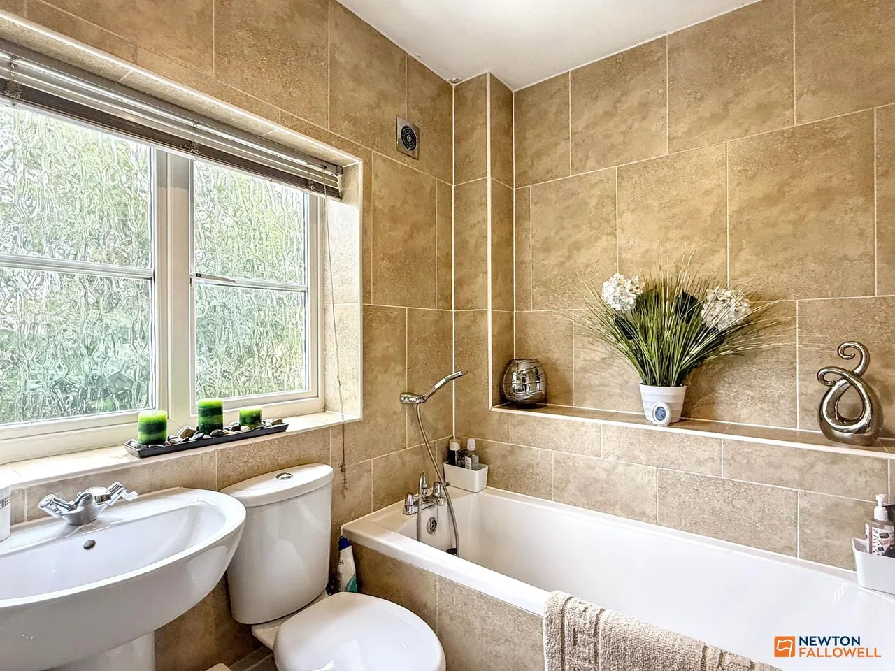 Kay Close, Coalville, LE67, photo 25