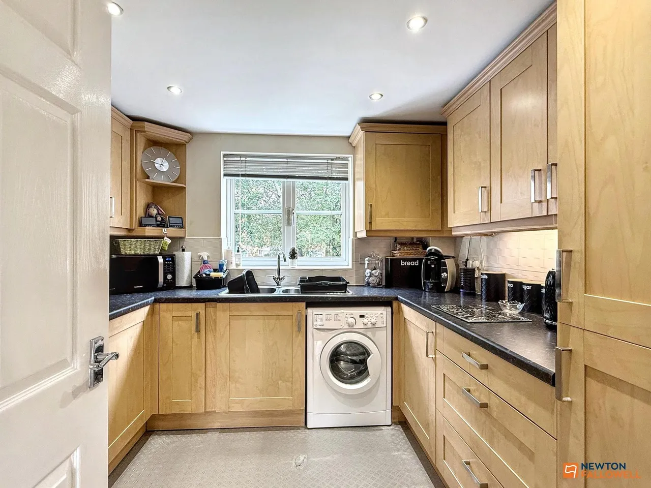 Kay Close, Coalville, LE67, photo 4