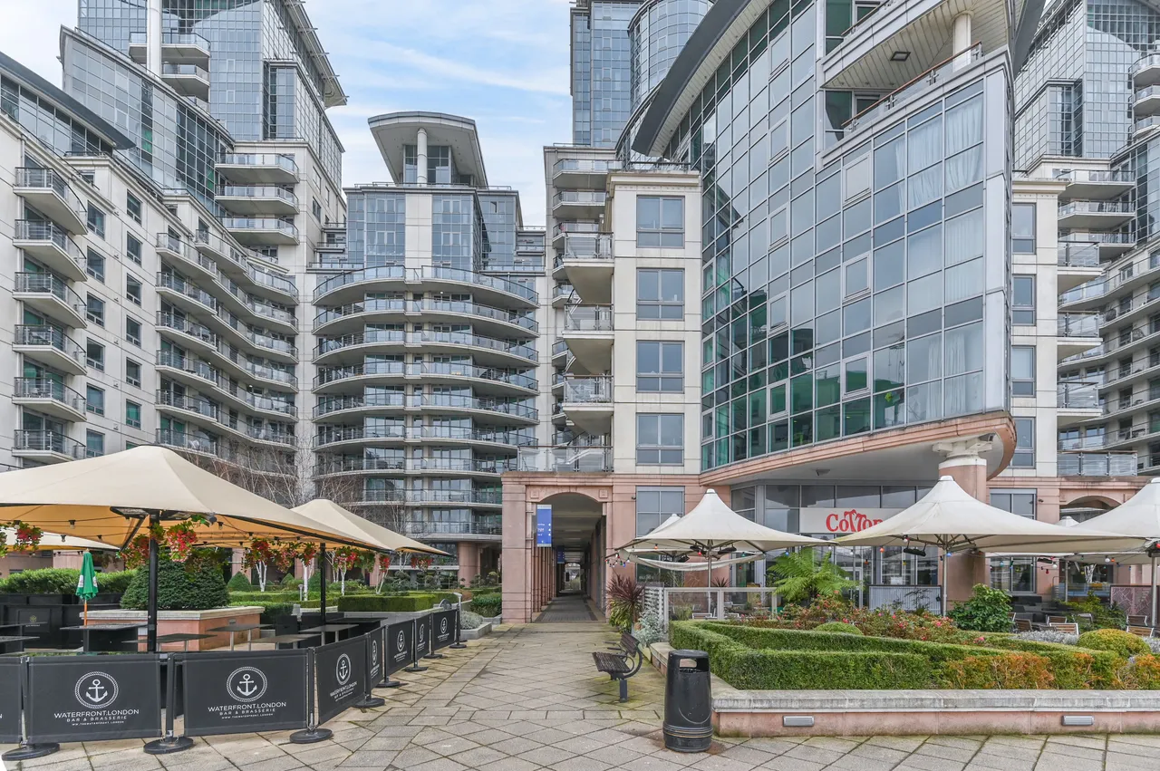 London, SW8, photo 15
