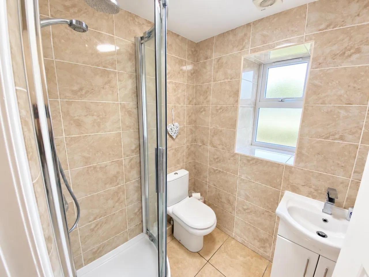 Valley Road, Pudsey, LS28, photo 16