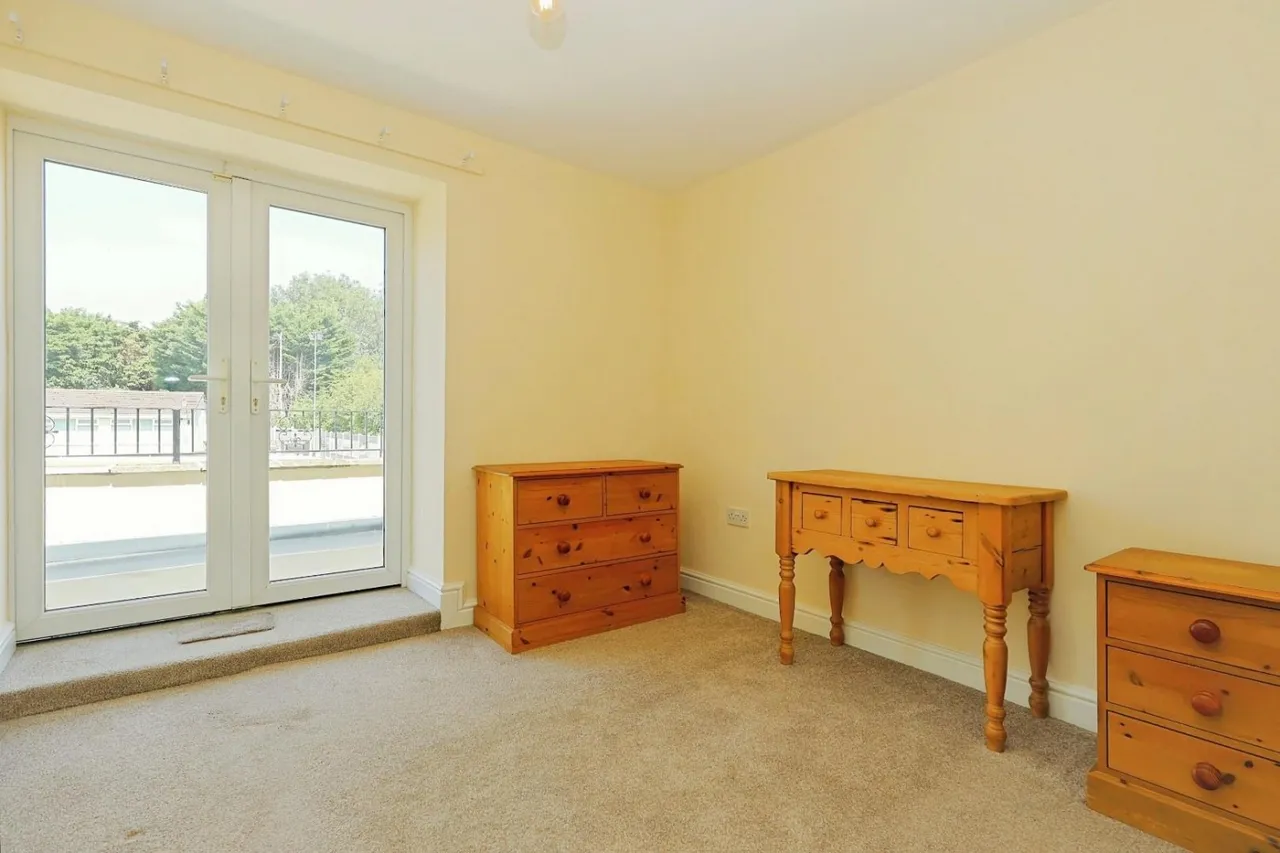 Valley Road, Pudsey, LS28, photo 12